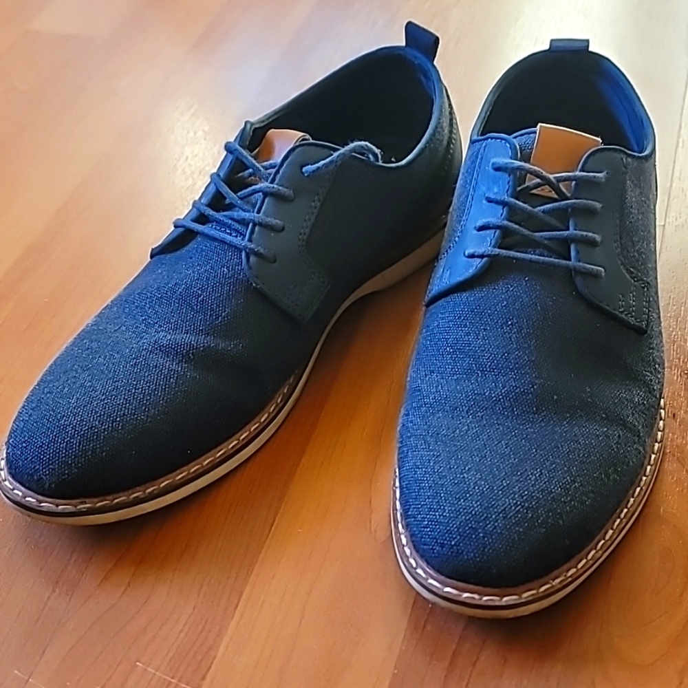 Mens shoes